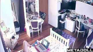 Babe suddenly became aroused while calling her besties