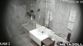 Brunette only pees in the toilet, never in the shower