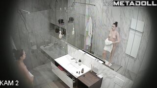 The goal of all strangers is to spy on her sexy body