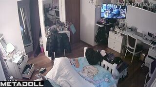 Redhead babe likes to caress her pussy before bed