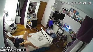 Her hands can't live without masturbation - solo tape