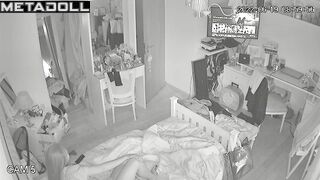 Young lady masturbating in underwear - bedroom cam