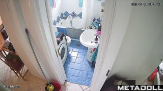 While no one is home, she wants to rest / spy camera
