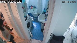 This is the only way she can relax (toilet solo video)