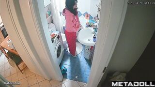 Brunette yawned and sat on the toilet - solo spy cam