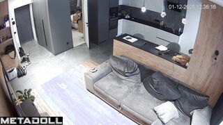 Blonde likes to pee ten times a day - hidden camera