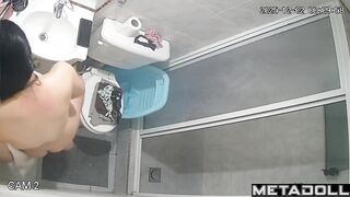 Pregnant brunette decided to freshen up in the bathroom