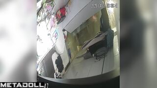 Tattooed slut does not know that her routine under the gaze of people