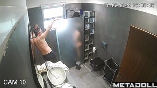 Spouses chatting during her bath, look / spy camera