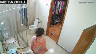 Chatting on the toilet is the greatest pleasure for her