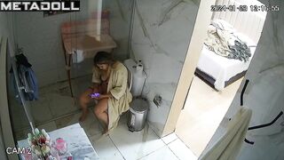 Her toilet routine and nothing else - hot solo tape