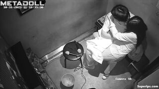 An Asian girl reaches orgasm as her boyfriend caresses her hairy pussy