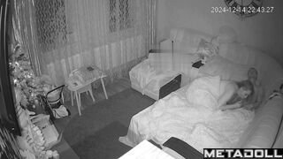 A chubby wife gives her husband a fantastic Christmas blowjob