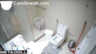 Peeing is her morning ritual (bathroom hidden cam)